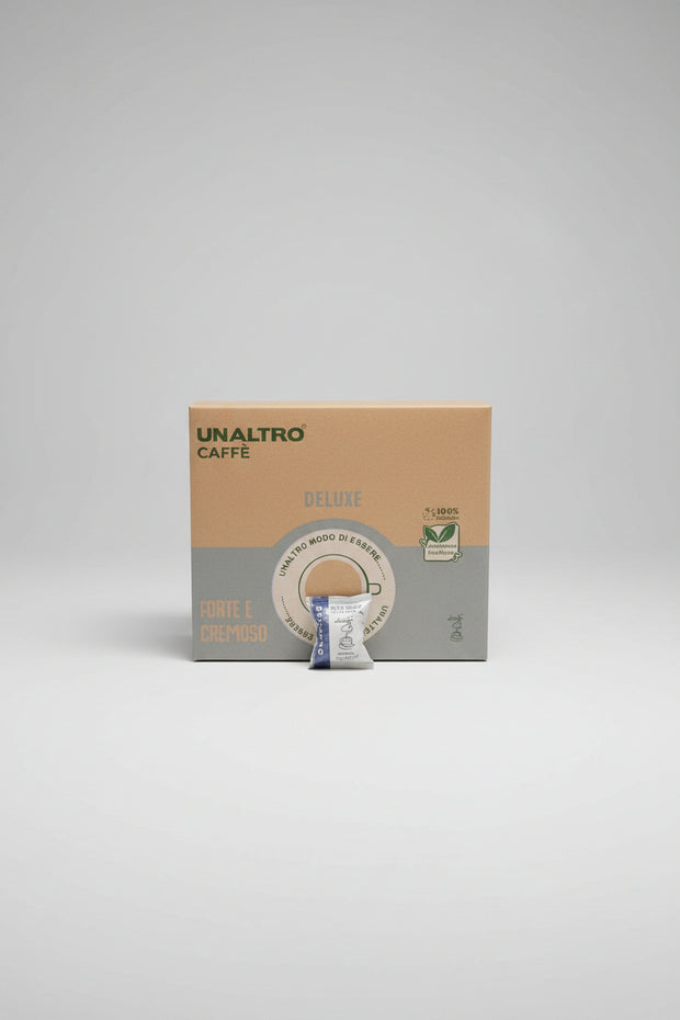 Lavazza Altro Caffè Lavazza A Modo Mio Deluxe coffee capsules in a box, compatible with A Modo Mio coffee machines.